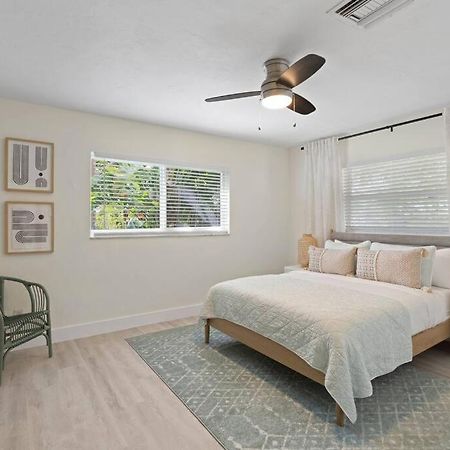 Waterfront-Heated Pool-Mini Golf-Game Room-2Mi Beach Fort Lauderdale Exterior photo