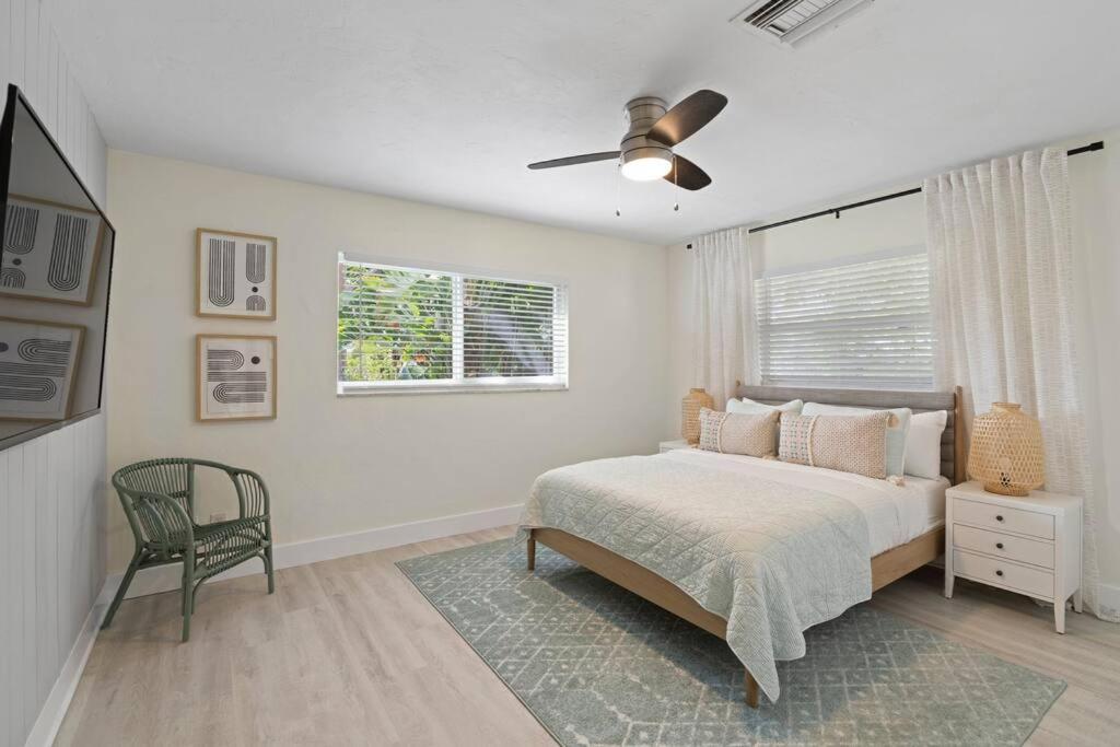 Waterfront-Heated Pool-Mini Golf-Game Room-2Mi Beach Fort Lauderdale Exterior photo